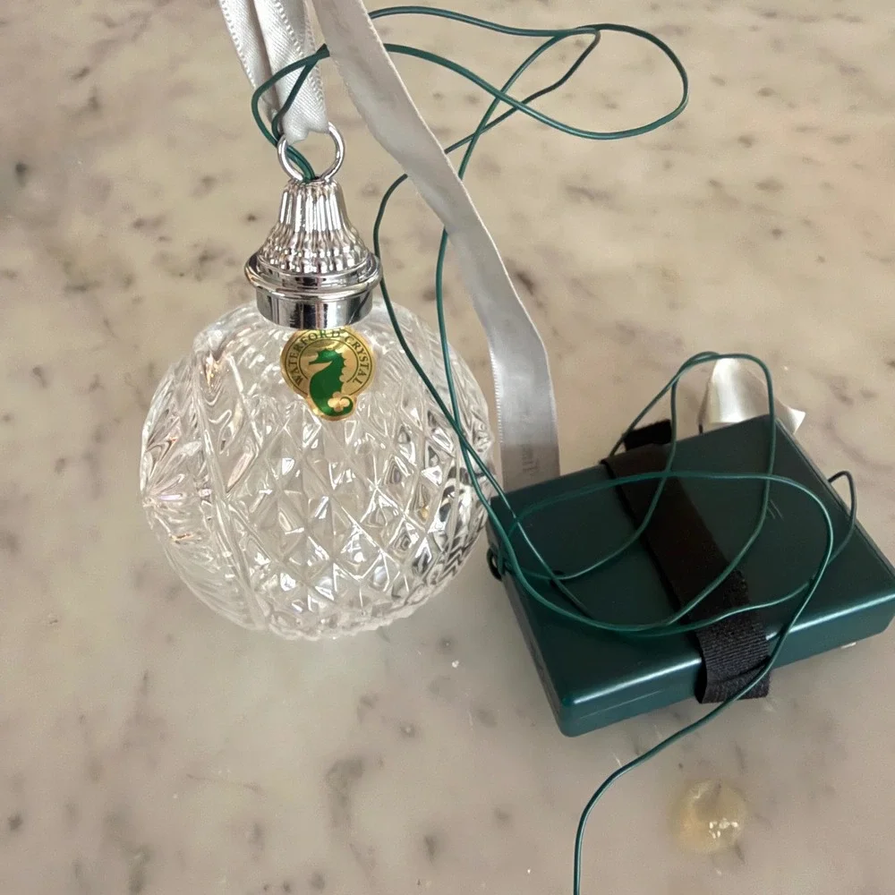 Waterford Crystal Lismore Lighted Christmas Ornament Clear Glass Sphere Silver